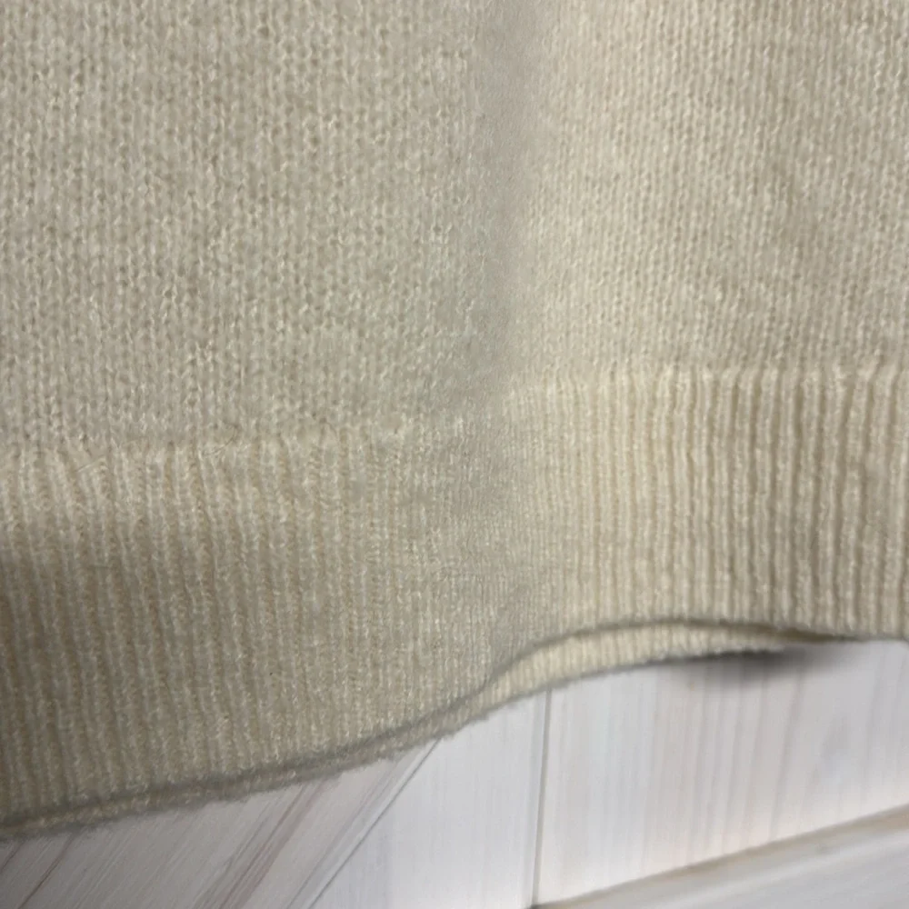 Banana Republic 100% Cashmere Cream Knit Tank XL New - Picture 6 of 6